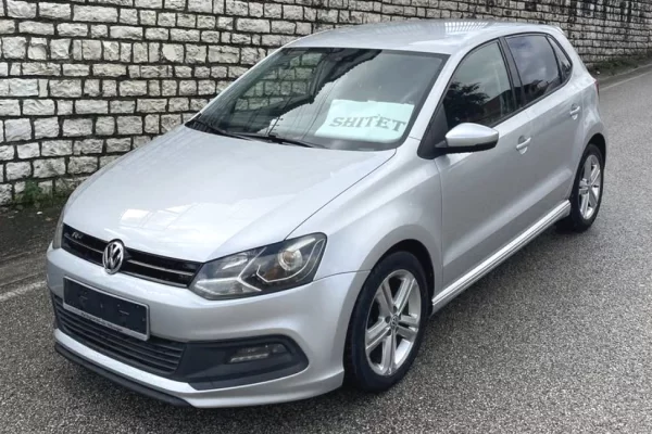 Auto in Vendita a Tirana - 7,700 Euro