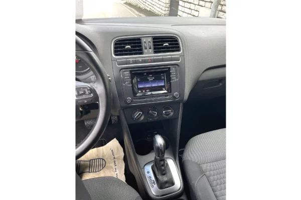 Auto in Vendita a Tirana - 7,700 Euro