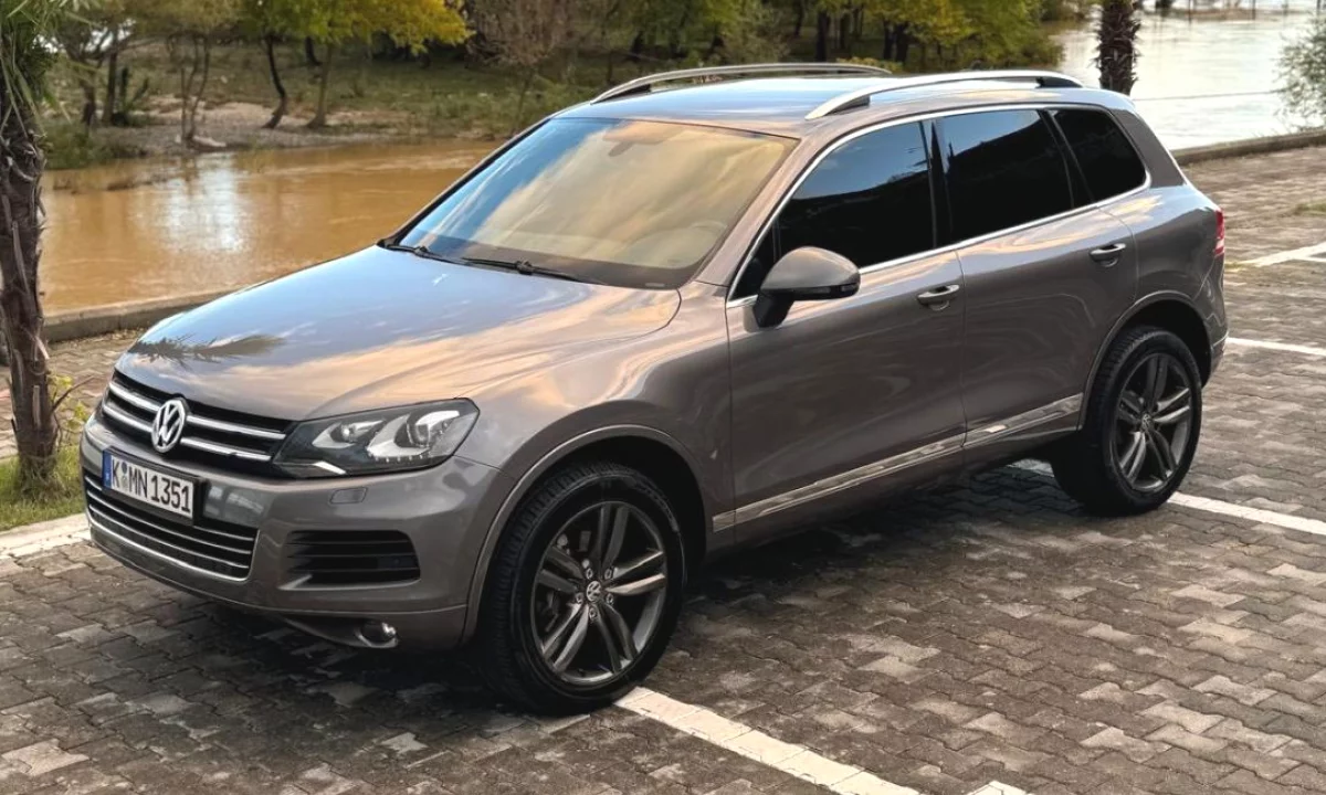 Auto in Vendita a Tirana, Volkswagen, 2011 Diesel,Kambio Automatik Pagamento 12,500  Euro.