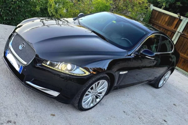 Auto in Vendita a Tirana - 6,900 Euro