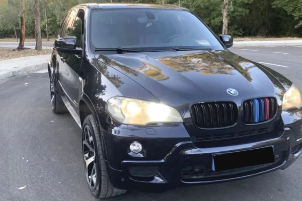 Auto in Vendita a Tirana - 9,400 Euro