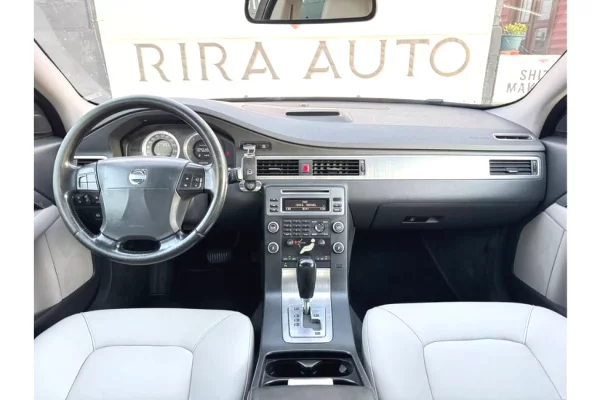 Auto in Vendita a Tirana - 4,900 Euro