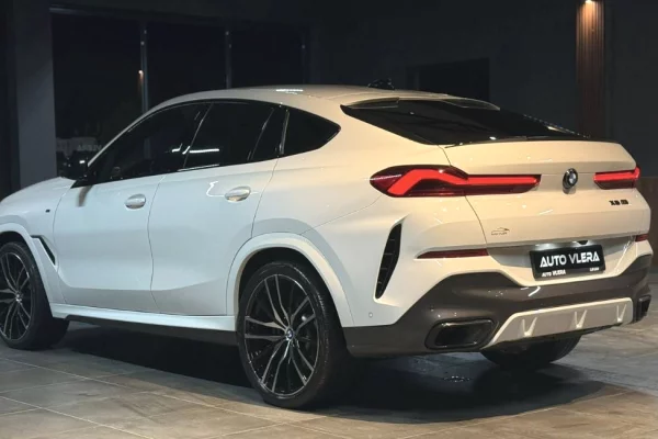 Auto in Vendita a Mitrovica - 5,900 Euro