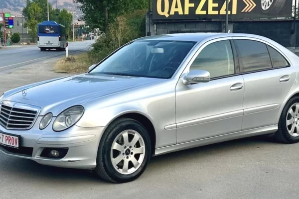 Auto in Vendita a Tirana - 5,000 Euro