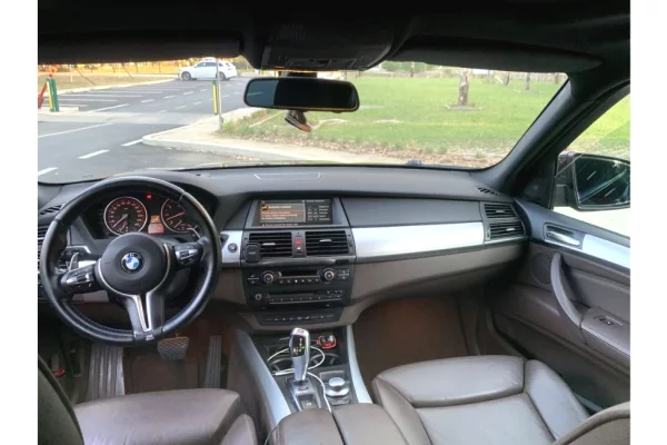 Auto in Vendita a Tirana - 9,400 Euro