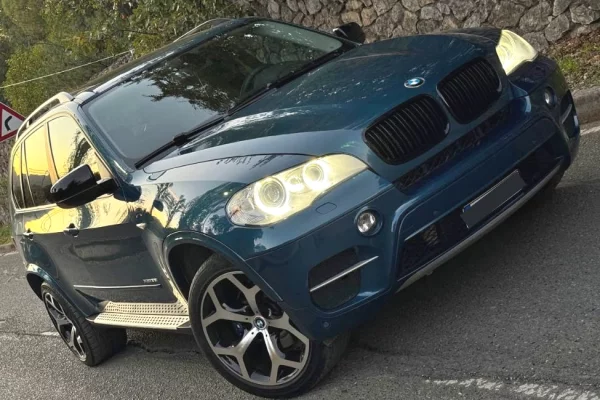 Auto in Vendita a Tirana - 10,500 Euro