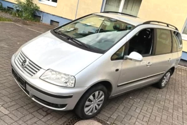 Auto in Vendita a Tirana - 5,000 Euro