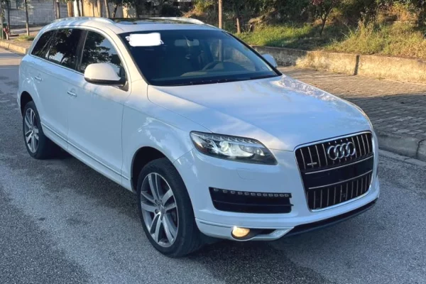 Auto in Vendita a Tirana - 11,000 Euro