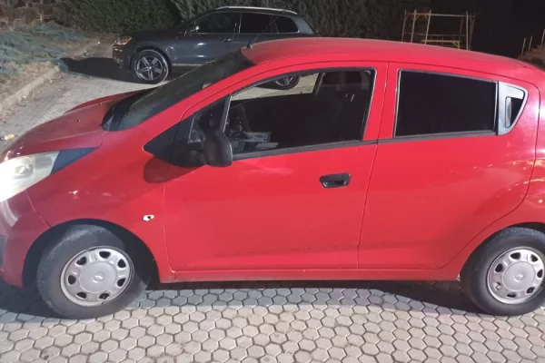 Auto in Vendita a Tirana - 2,100 Euro