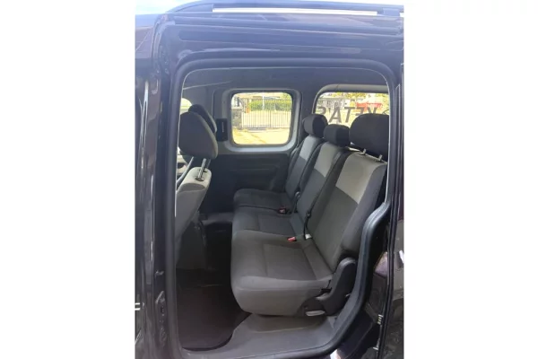 Auto in Vendita a Tirana - 8,500 Euro