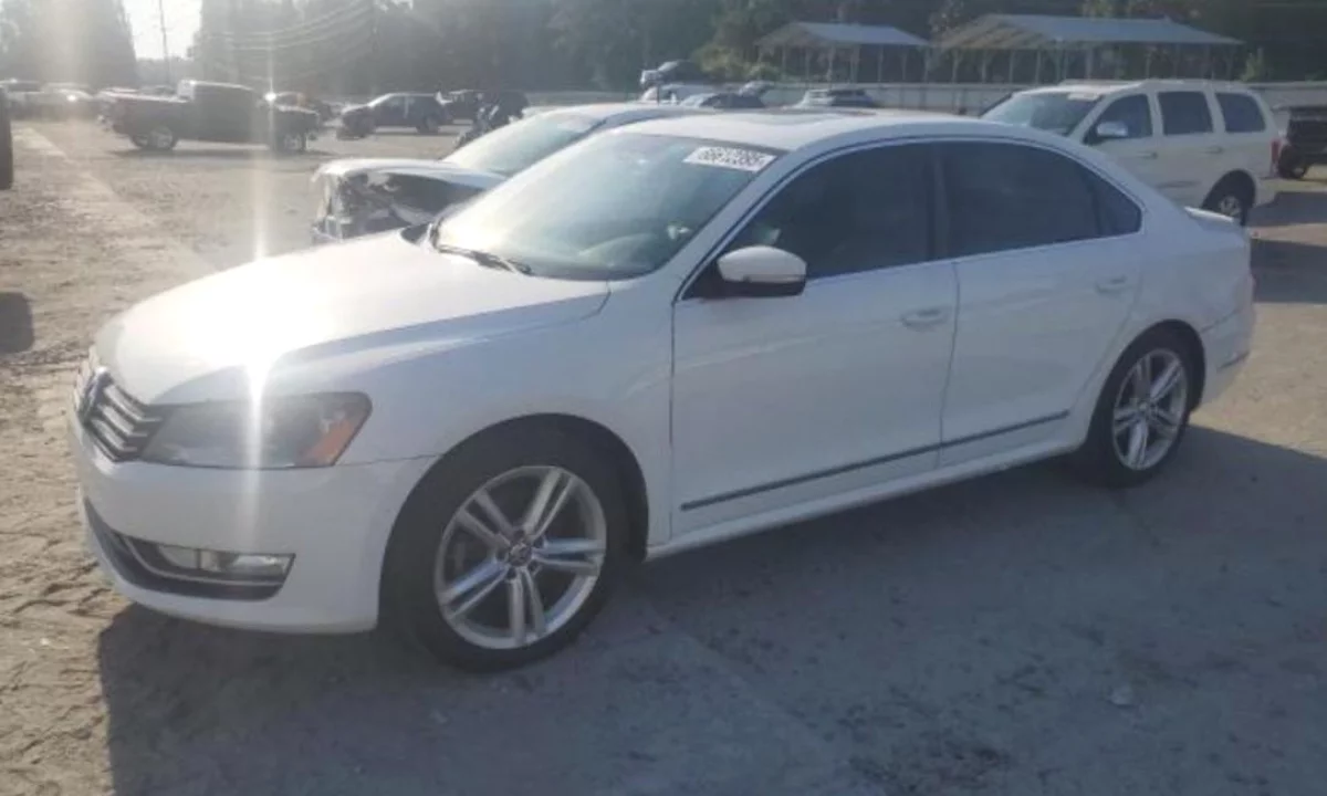 Auto in Vendita a Tirana, Volkswagen, 2013 Diesel,Kambio Automatik Pagamento 4,500  Euro.