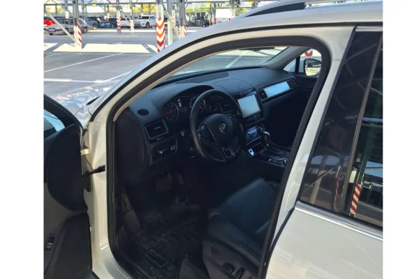 Auto in Vendita a Tirana - 8,500 Euro