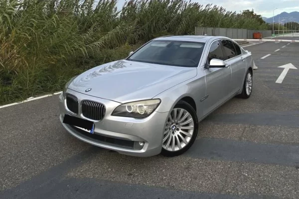 Auto in Vendita a Tirana - 7,000 Euro