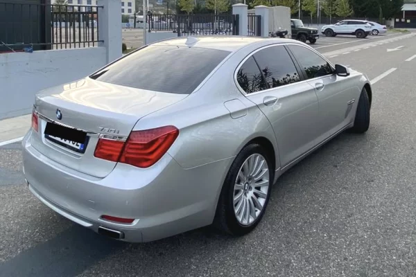 Auto in Vendita a Tirana - 7,000 Euro