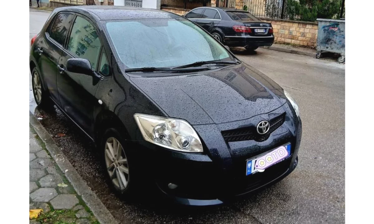 Auto in Vendita a Koriza, Toyota, 2008 Diesel,Kambio Manual Pagamento 500  Euro.