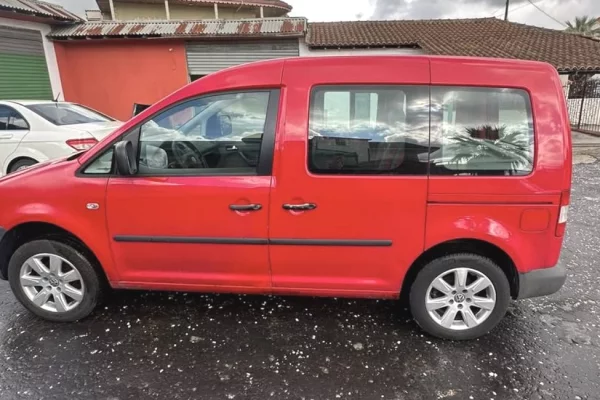 Auto in Vendita a Tirana - 5,100 Euro