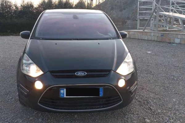 Auto in Vendita a Scutari - 4,500 Euro