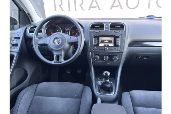 Auto in Vendita a Tirana - 5,500 Euro