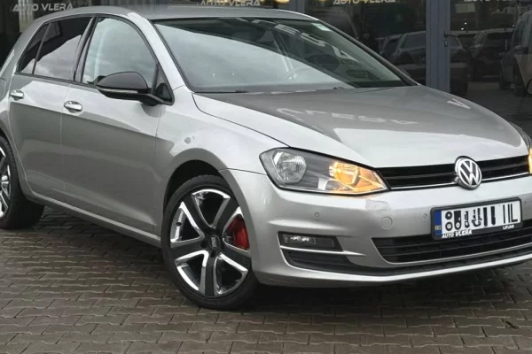 Auto in Vendita a Peja - 9,800 Euro