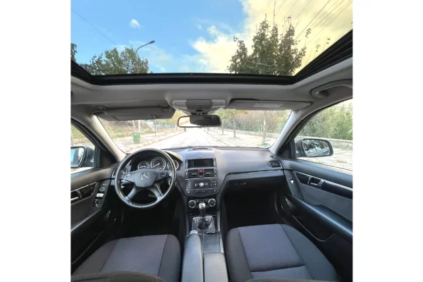 Auto in Vendita a Tirana - 5,000 Euro