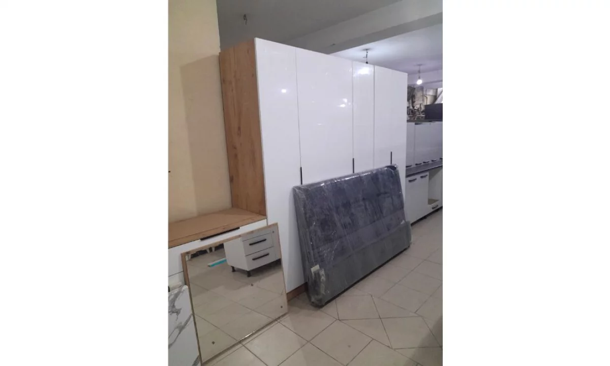  Dhoma gjumi – Material melamin