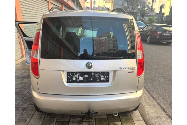 Auto in Vendita a Tirana - 3,500 Euro