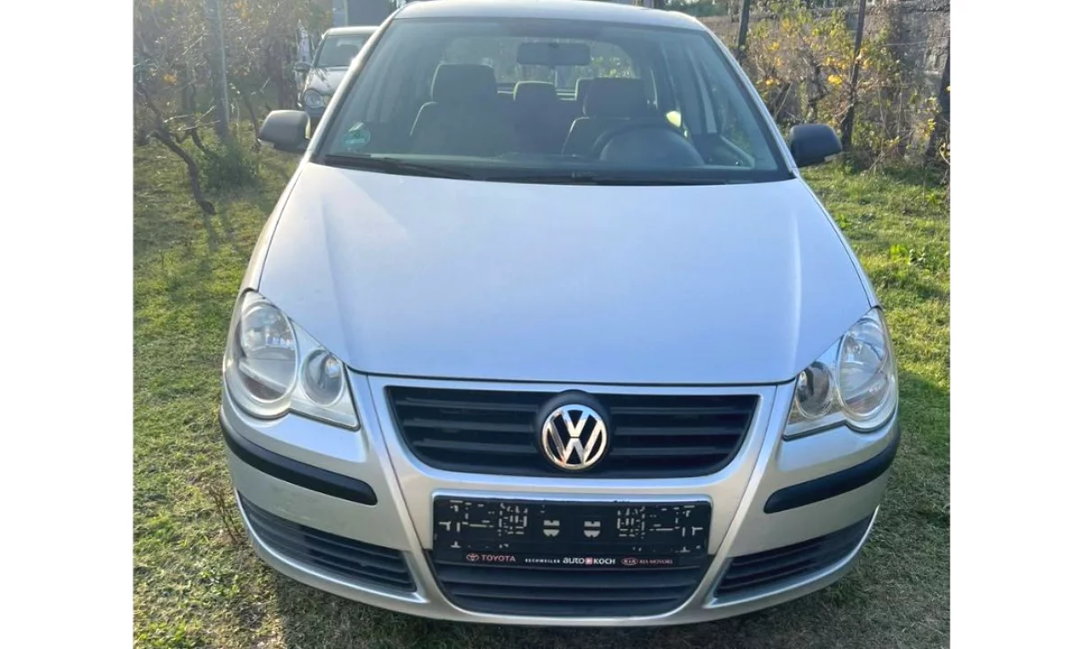 Auto in Vendita a Tirana, Volkswagen, 2006 Diesel,Kambio Manual Pagamento 2,800  Euro.