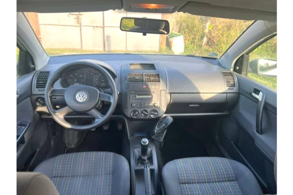 Auto in Vendita a Tirana - 2,800 Euro