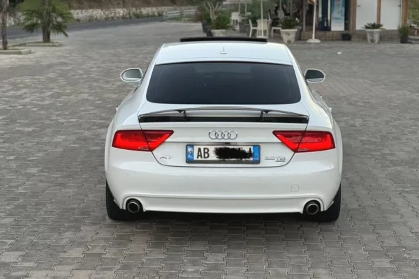 Auto in Vendita a Scutari - 12,800 Euro