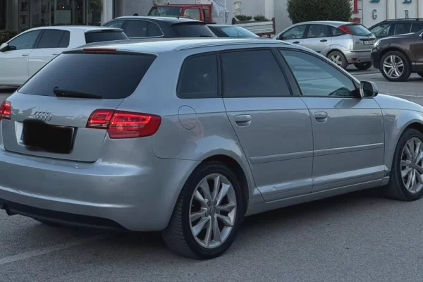 Auto in Vendita a Tirana - 6,200 Euro