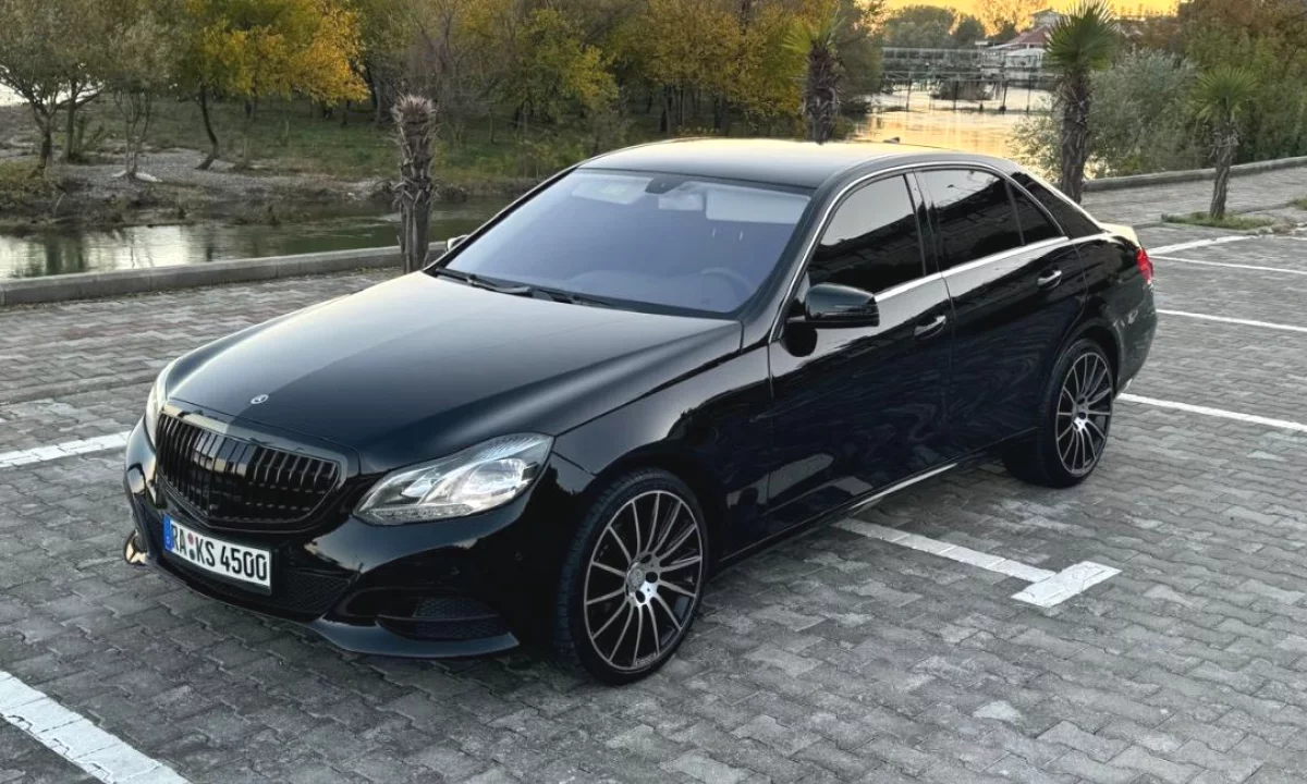 Auto in Vendita a Tirana, Mercedes-Benz, 2014 Diesel,Kambio Automatik Pagamento 12,500  Euro.