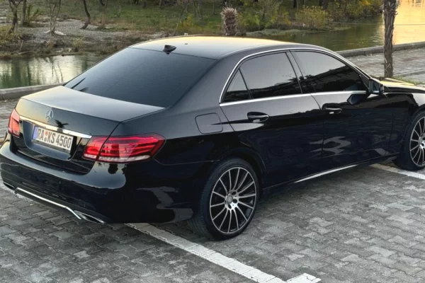 Auto in Vendita a Tirana - 12,500 Euro