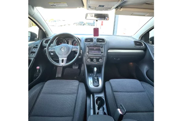 Auto in Vendita a Tirana - 6,900 Euro