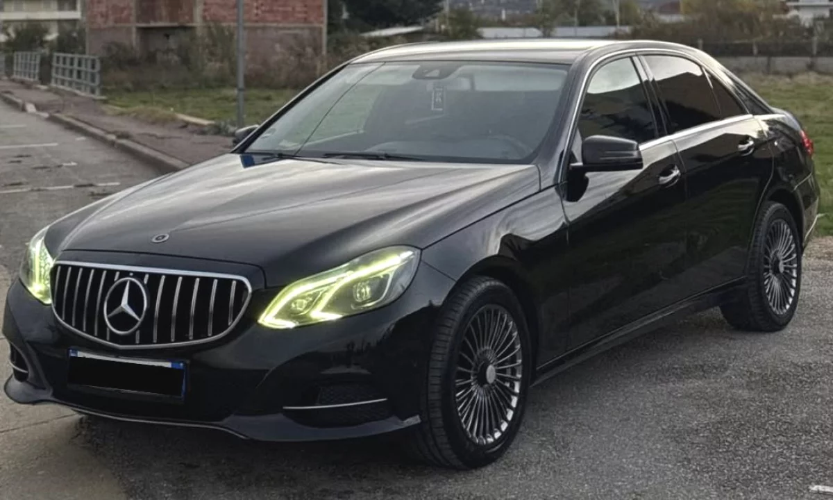 Auto in Vendita a Tirana, Mercedes-Benz, 2014 Diesel,Kambio Automatik Pagamento 12,500  Euro.