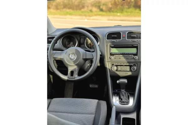 Auto in Vendita a Tirana - 6,800 Euro