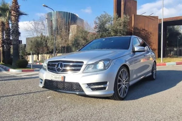 Auto in Vendita a Tirana - 7,000 Euro