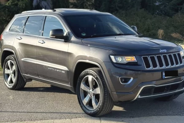 Auto in Vendita a Tirana - 14,900 Euro