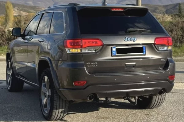 Auto in Vendita a Tirana - 14,900 Euro