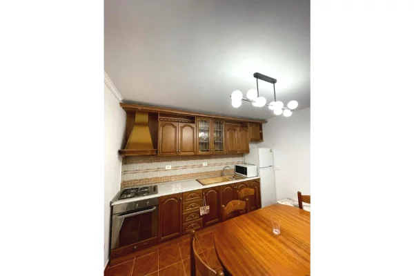 Apartament modern 2+1 në zonë perfekte – gati për banim!