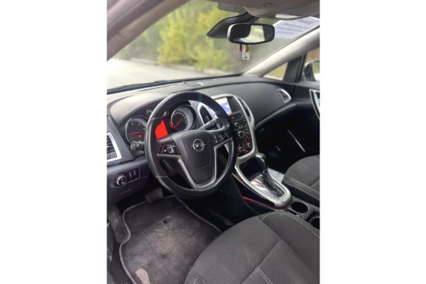 Auto in Vendita a Tirana - 4,800 Euro