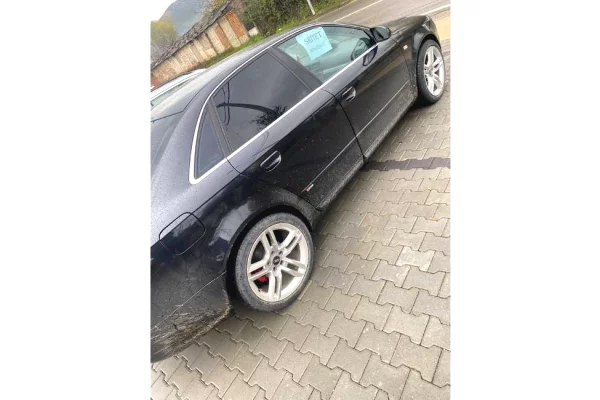 Auto in Vendita a Tirana - 3,600 Euro