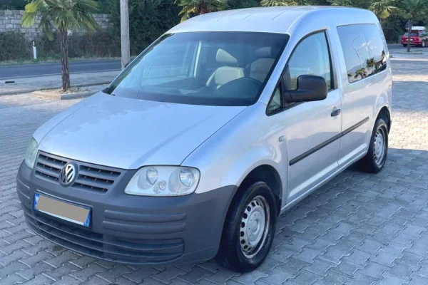 Auto in Vendita a Scutari - 4,600 Euro