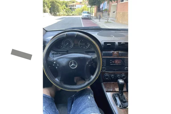 Auto in Vendita a Tirana - 3,900 Euro