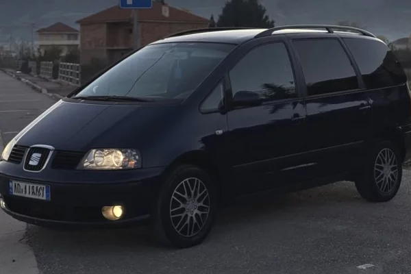 Auto in Vendita a Tirana - 4,800 Euro