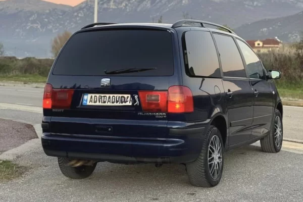 Auto in Vendita a Tirana - 4,800 Euro