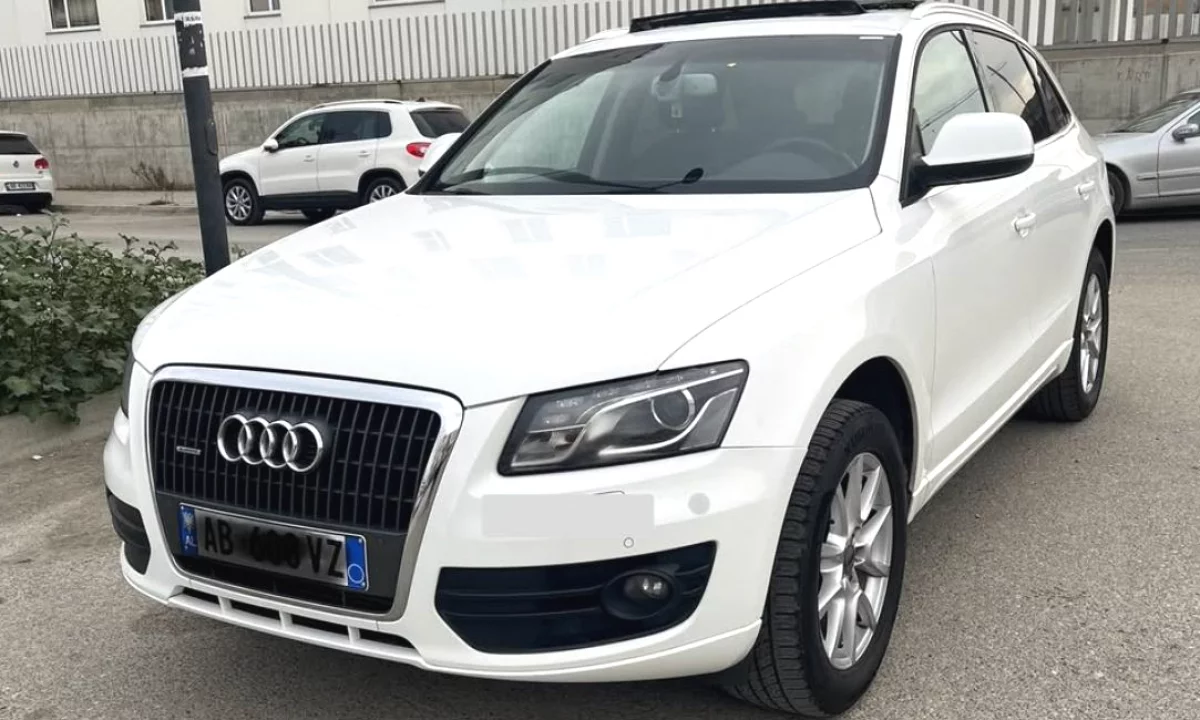 Auto in Vendita a Tirana, Audi, 2012 Diesel,Kambio Automatik Pagamento 12,200  Euro.