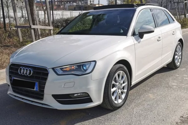 Auto in Vendita a Tirana - 11,000 Euro