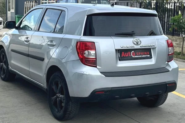 Auto in Vendita a Tirana - 4,900 Euro