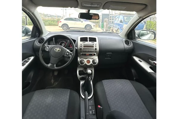 Auto in Vendita a Tirana - 4,900 Euro