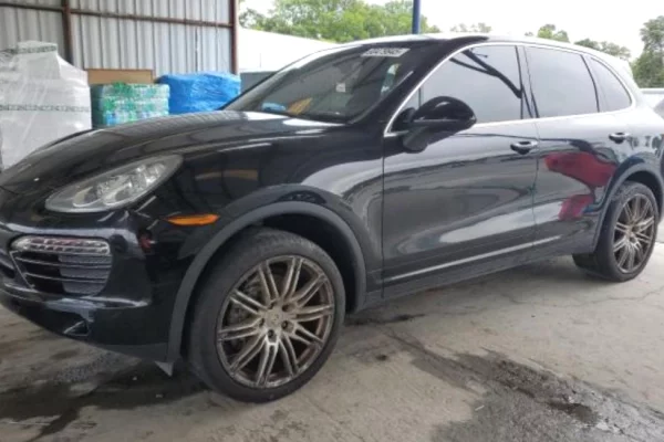 Auto in Vendita a Tirana - 6,800 Euro